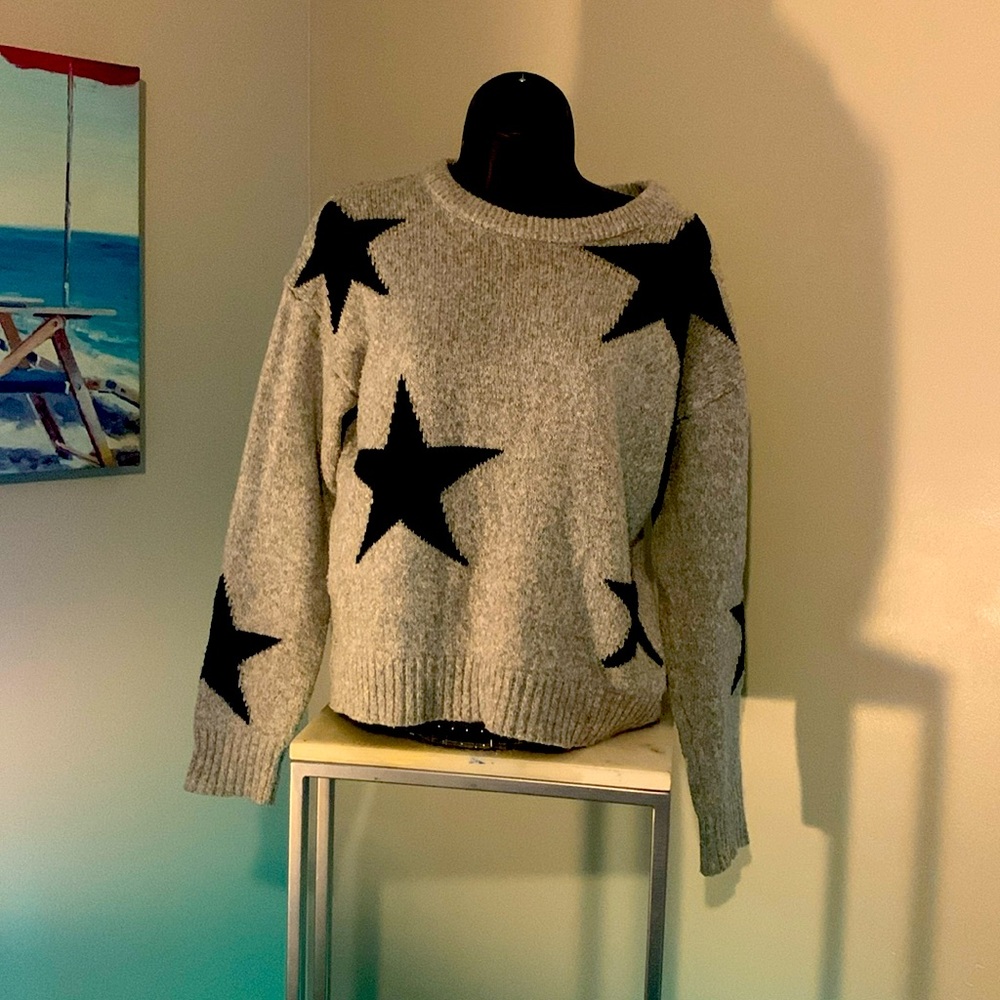 Black Star Patterned Sweater